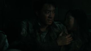 22. Атака титанов. Фильм первый: Жестокий мир (2015)