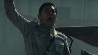 30. Атака титанов. Фильм первый: Жестокий мир (2015)