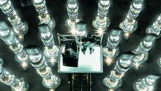 28. Особое мнение (2002)