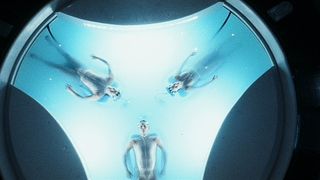 37. Особое мнение (2002)