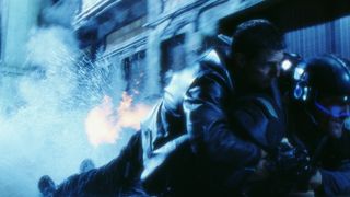 4. Особое мнение (2002)