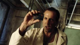 6. Особое мнение (2002)