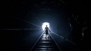 6. Неуместный человек (2006)