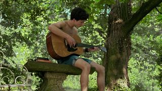 82. Назови меня своим именем (2017)