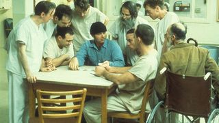 26. Пролетая над гнездом кукушки (1975)