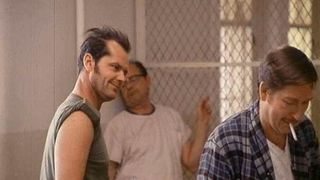 39. Пролетая над гнездом кукушки (1975)