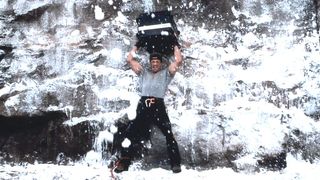 26. Скалолаз (1993)