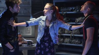 14. Выжить После (2013 — 2016)