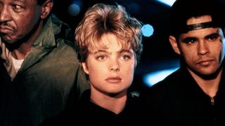 33. В осаде (1992)