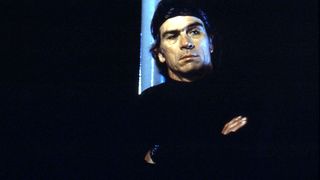 42. В осаде (1992)