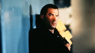7. В осаде (1992)
