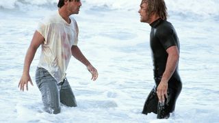 37. На гребне волны (1991)