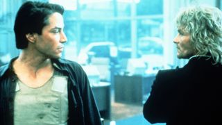 48. На гребне волны (1991)