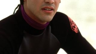 76. На гребне волны (1991)