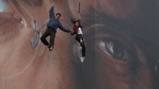 64. Завтра не умрет никогда (1997)