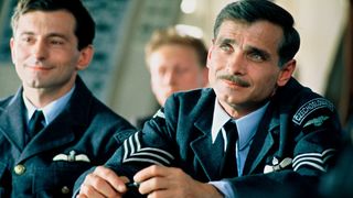 28. Зияющая синева (2001)