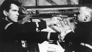 110. И целого мира мало (1999)