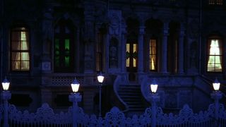 54. И целого мира мало (1999)