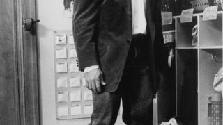 37. Детсадовский полицейский (1990)