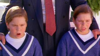 28. Няньки (1994)