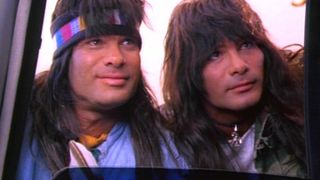 33. Няньки (1994)