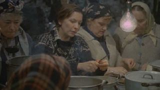 112. Под каменным небом (1974)