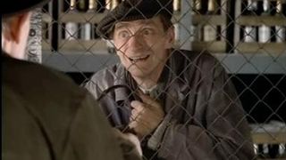 62. Под каменным небом (1974)