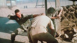 35. Самоволка (1990)