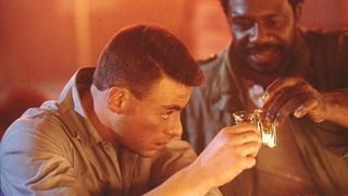 36. Самоволка (1990)