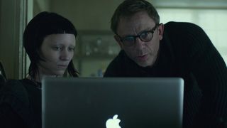 140. Девушка с татуировкой дракона (2011)