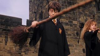 137. Гарри Поттер и философский камень (2001)