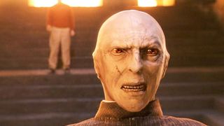 16. Гарри Поттер и философский камень (2001)