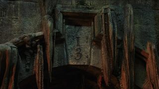 38. Гарри Поттер и философский камень (2001)