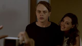 38. Если твоя девушка – зомби (2014)