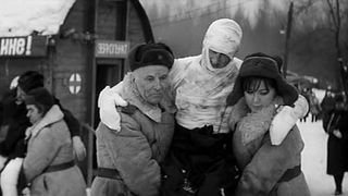 13. Офицеры (1971)