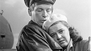 7. Офицеры (1971)