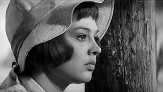 8. Офицеры (1971)