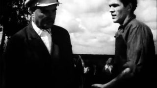 5. Отряд Трубачёва сражается (1957)