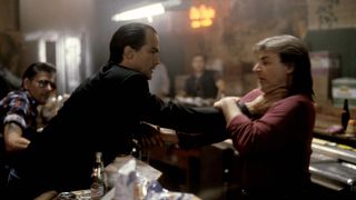 9. Над законом (1988)