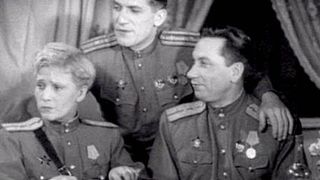 6. Небесный тихоход (1945)