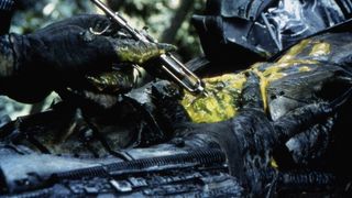 16. Хищник (1987)