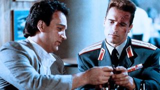 26. Красная жара (1988)