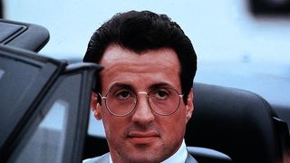 15. Танго и Кэш (1989)