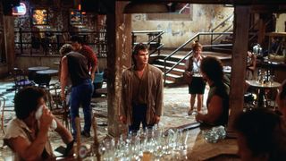 21. Дом у дороги (1989)