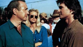 44. Дом у дороги (1989)