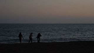 8. Десятидюймовый герой (2006)