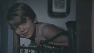 3. Матерь человеческая (1975)