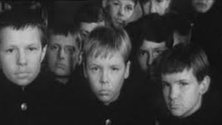 5. Мальчишки ехали на фронт (1975)