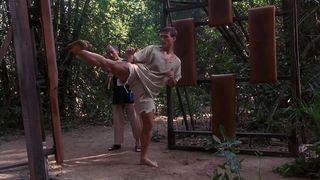 56. Кикбоксер (1989)