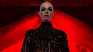 107. Неоновый демон (2016)